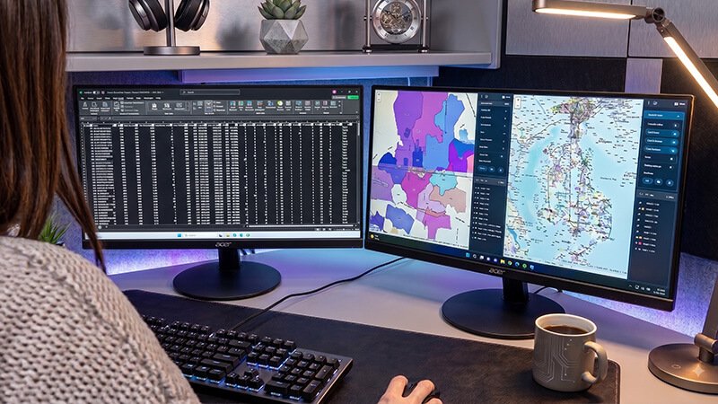 Data processing screens